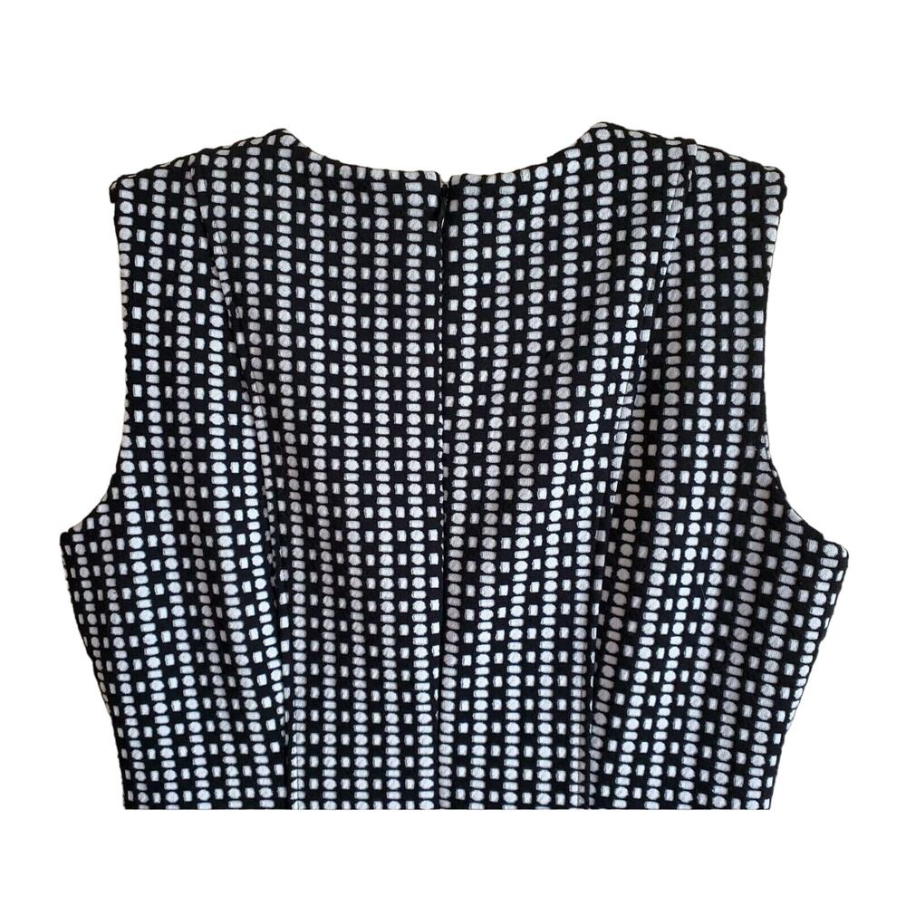 CALVIN KLEIN Women's 6 Dress Fit & Flare Black White Knit Sleeveless Back Zipper - Picture 5 of 7